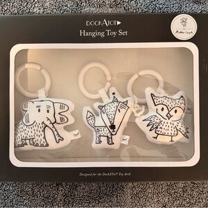 DockATot Hanging Toy Set – Black & White – in BOX